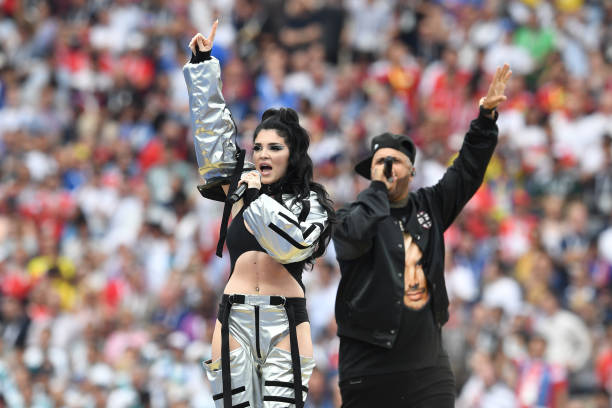 他与新搭档 他与新搭档