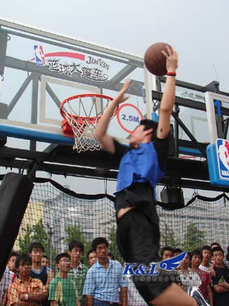 挑战并不轻 挑战并不轻